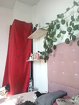 kendalbrowns online show from September 22, 2025, 1:28 pm