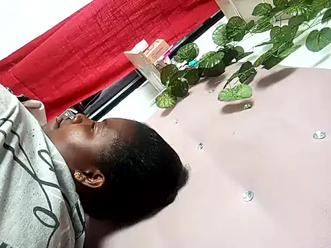 kendalbrowns online show from September 19, 2025, 1:26 pm