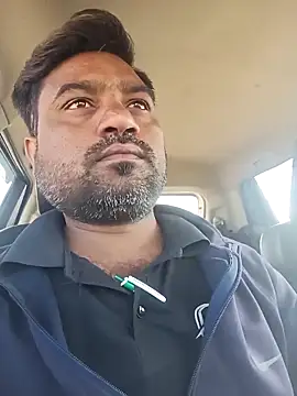 Snapshot of pintuS40 chatting on February 13, 2025, 4:11 am pintuS40 online show from February 13, 2025, 4:11 am