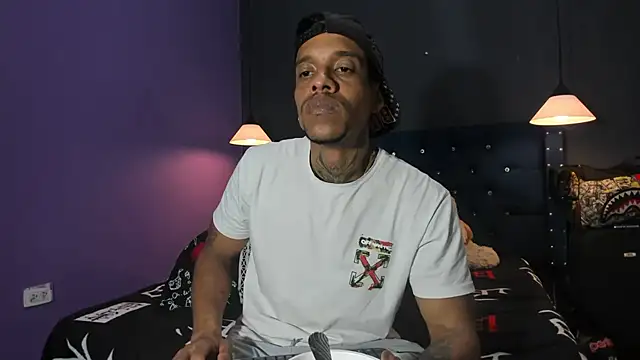 Snapshot of Salomon_koude chatting on February 19, 2026, 6:21 am Salomon koude online show from February 19, 2026, 6:21 am