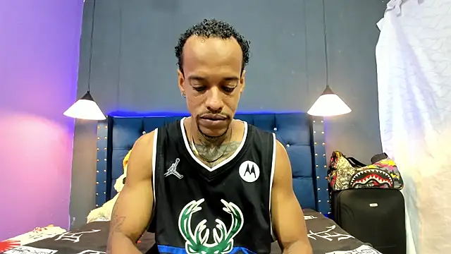 Snapshot of Salomon_koude chatting on January 6, 2026, 9:19 pm Salomon koude online show from January 6, 2026, 9:19 pm