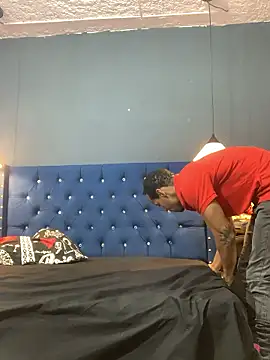 Snapshot of Salomon_koude chatting on January 14, 2026, 10:02 pm Salomon koude online show from January 14, 2026, 10:02 pm