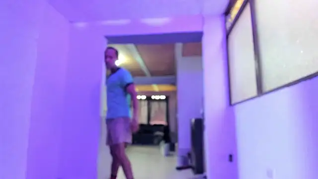 Snapshot of Salomon_koude chatting on February 4, 2026, 8:15 pm Salomon koude online show from February 4, 2026, 8:15 pm