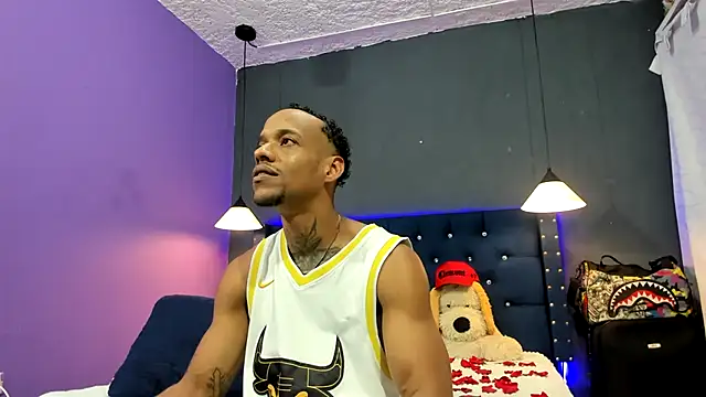 Snapshot of Salomon_koude chatting on March 3, 2026, 8:38 pm Salomon koude online show from March 3, 2026, 8:38 pm