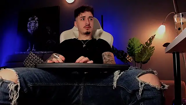 uptomatty online show from March 27, 2026, 8:22 am