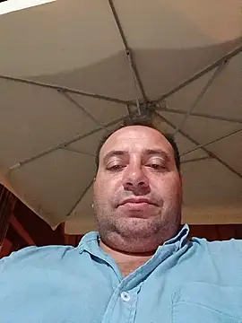 Snapshot of gladieitore chatting on July 17, 2026, 1:03 am gladieitore online show from July 17, 2026, 1:03 am