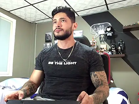 Snapshot of marcel_crawford96 chatting on March 12, 2025, 5:17 pm marcel crawford96 online show from March 12, 2025, 5:17 pm