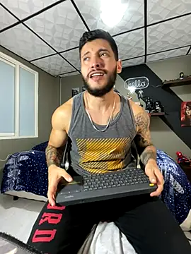 Snapshot of marcel_crawford96 chatting on November 11, 2025, 4:35 pm marcel crawford96 online show from November 11, 2025, 4:35 pm