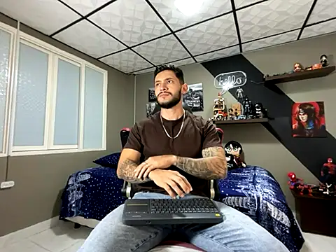 Snapshot of marcel_crawford96 chatting on October 5, 2025, 1:46 pm marcel crawford96 online show from October 5, 2025, 1:46 pm