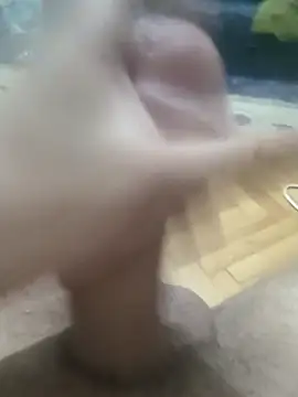 Snapshot of Konstantin21cm chatting on September 15, 2025, 3:29 am Konstantin21cm online show from September 15, 2025, 3:29 am