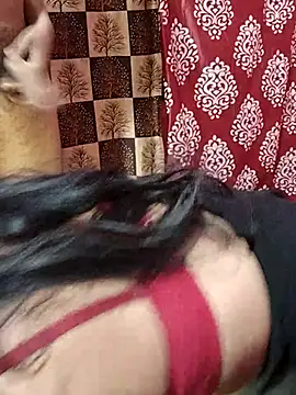 WetPussyDesiGirl online show from November 19, 2025, 5:24 pm
