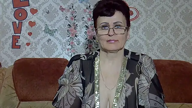 PaulaGolden online show from March 15, 2026, 11:50 am