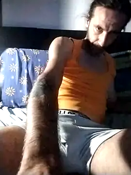 Snapshot of HastLuster chatting on October 6, 2025, 11:22 am HastLuster online show from October 6, 2025, 11:22 am