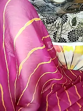 Snapshot of Fair-magic-woman chatting on September 26, 2025, 7:10 pm Fair-magic-woman online show from September 26, 2025, 7:10 pm