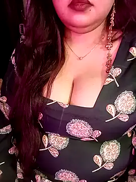 Suhanakhan00 online show from March 20, 2026, 8:10 pm