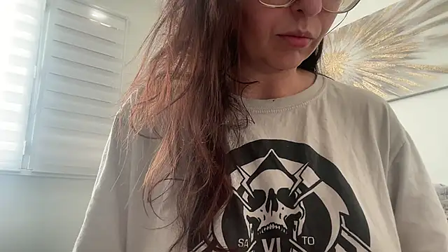 Serena 4you online show from April 14, 2026, 5:07 pm