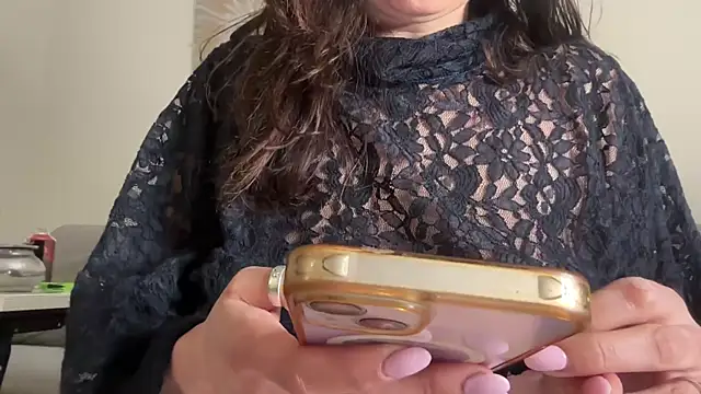 Serena 4you online show from November 5, 2025, 3:42 am