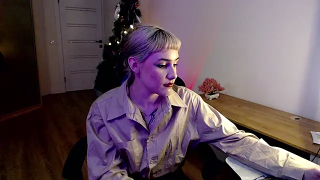 Snapshot of Princess_Shy___ chatting on February 13, 2025, 3:56 pm Princess Shy    online show from February 13, 2025, 3:56 pm
