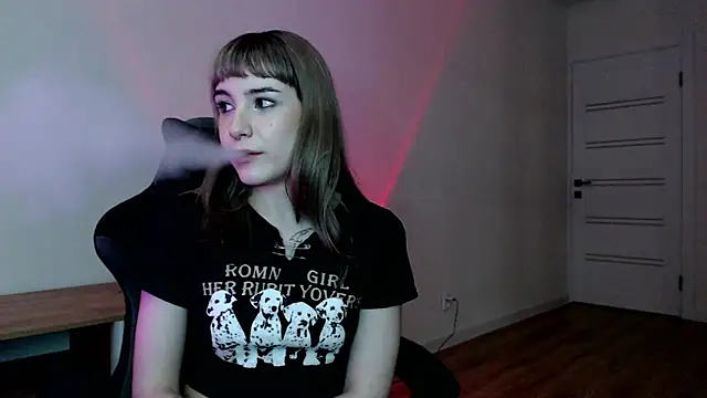 Snapshot of Princess_Shy___ chatting on March 7, 2025, 5:06 pm Princess Shy    online show from March 7, 2025, 5:06 pm