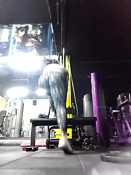 Snapshot of Karenn12 chatting on September 16, 2025, 3:29 am Karenn12 online show from September 16, 2025, 3:29 am