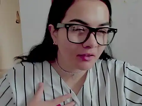 Snapshot of Babe-sofi chatting on July 17, 2026, 5:21 pm Babe-sofi online show from July 17, 2026, 5:21 pm