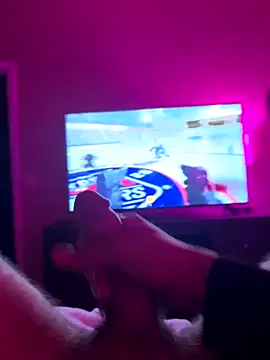 Ohodges online show from November 14, 2025, 11:41 pm