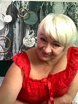 Snapshot of Laura_Millf chatting on September 26, 2025, 11:06 am Laura Millf online show from September 26, 2025, 11:06 am