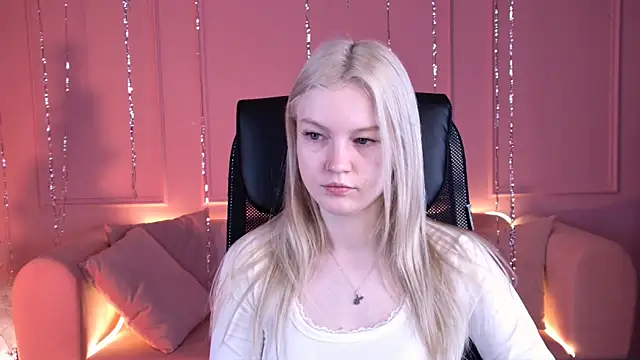 GraceGlamour online show from January 14, 2026, 5:11 am