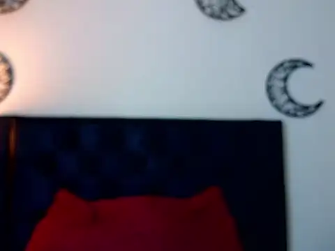 Snapshot of PamelaMK chatting on October 25, 2025, 11:09 am PamelaMK online show from October 25, 2025, 11:09 am