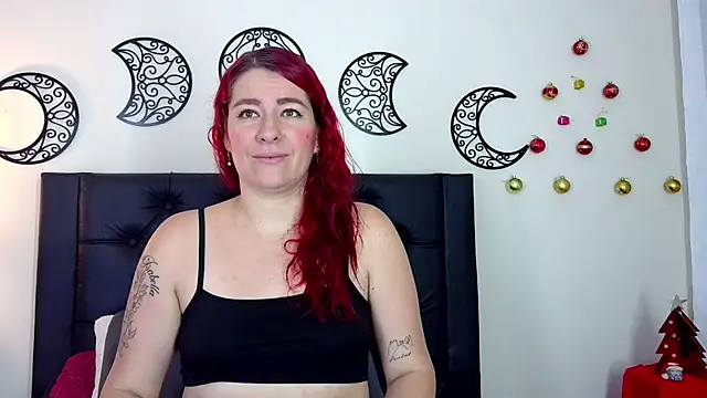 Snapshot of PamelaMK chatting on November 26, 2025, 11:10 am PamelaMK online show from November 26, 2025, 11:10 am