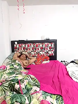 Jhonsansan online show from October 31, 2025, 2:52 am