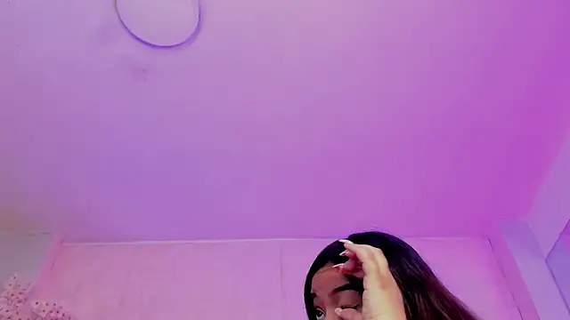 Snapshot of MollyBigBoobs12 chatting on November 8, 2025, 8:51 am MollyBigBoobs12 online show from November 8, 2025, 8:51 am