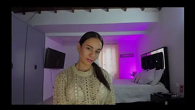 Sara lopez 28 online show from May 12, 2026, 11:49 am