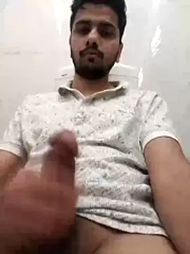 itachigunn online show from March 3, 2026, 3:02 am