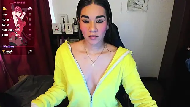 Snapshot of natasha777_v chatting on October 7, 2025, 9:05 pm natasha777 v online show from October 7, 2025, 9:05 pm