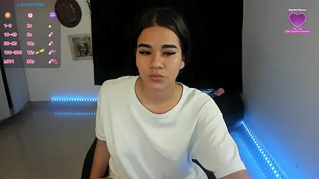 Snapshot of natasha777_v chatting on December 9, 2024, 10:52 pm natasha777 v online show from December 9, 2024, 10:52 pm