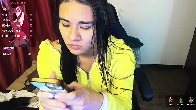 Snapshot of natasha777_v chatting on October 17, 2025, 8:54 pm natasha777 v online show from October 17, 2025, 8:54 pm