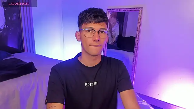 Alexx tc online show from March 24, 2026, 1:49 am