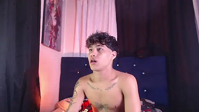 Sexys Boys Hot1 online show from February 9, 2026, 2:04 pm