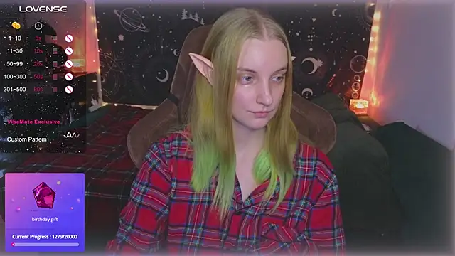 Snapshot of Fluffy_muffin_ chatting on January 7, 2026, 8:30 am Fluffy muffin online show from January 7, 2026, 8:30 am