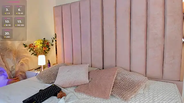 Snapshot of Milan_ebony chatting on November 18, 2025, 11:57 am Milan ebony online show from November 18, 2025, 11:57 am