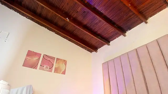 Snapshot of Milan_ebony chatting on January 10, 2026, 11:27 am Milan ebony online show from January 10, 2026, 11:27 am