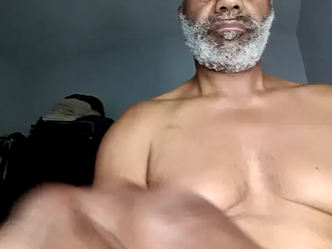 Snapshot of yasohw chatting on January 2, 2025, 1:30 pm yasohw online show from January 2, 2025, 1:30 pm