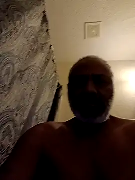 Snapshot of yasohw chatting on January 12, 2025, 3:03 pm yasohw online show from January 12, 2025, 3:03 pm