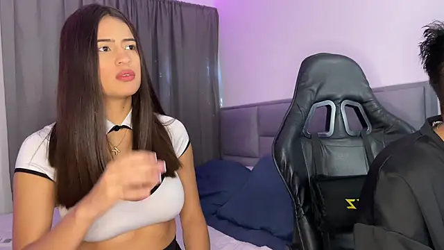 dereckbrownn online show from February 23, 2025, 3:51 pm