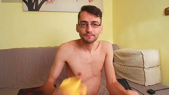 HungEddy online show from September 22, 2025, 5:13 am