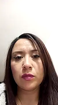 Snapshot of RenataSexy_ chatting on December 12, 2024, 3:32 am RenataSexy online show from December 12, 2024, 3:32 am