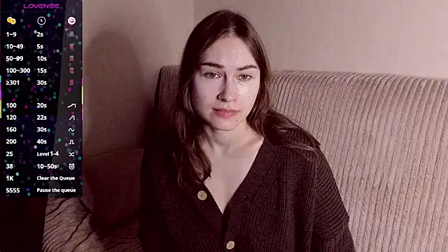 Snapshot of sleeeep_y chatting on October 23, 2025, 5:39 am sleeeep y online show from October 23, 2025, 5:39 am