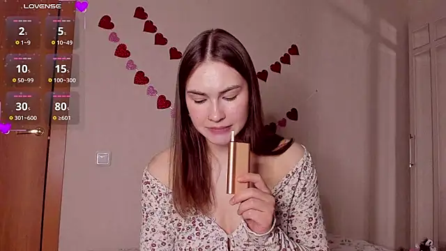 Snapshot of sleeeep_y chatting on February 28, 2025, 3:26 am sleeeep y online show from February 28, 2025, 3:26 am