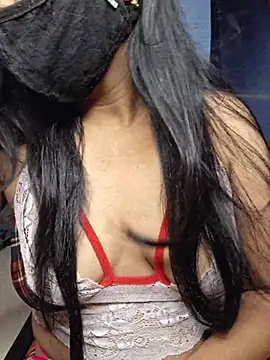 Nisha027 online show from May 25, 2026, 11:47 pm